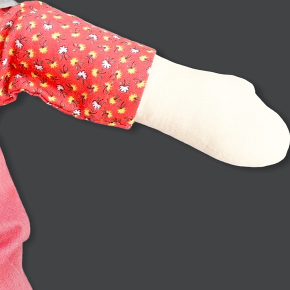 💜 Vintage Handmade Raggedy Ann Doll Homemade Kids Toy Collectors Item 22” Tall - Picture 13 of 15